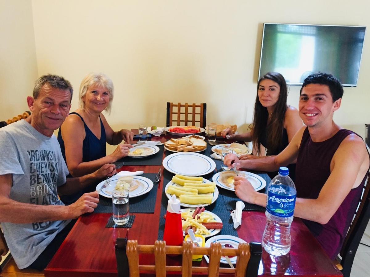 Sweet Home Tourist Rest, Cooking Classes & Tours Anuradhapura Zewnętrze zdjęcie